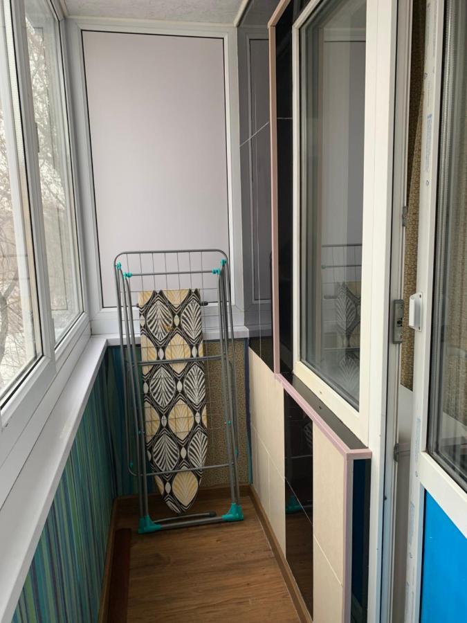 Уютная Квартира В Центре По Ул Гоголя Karagandy Eksteriør bilde